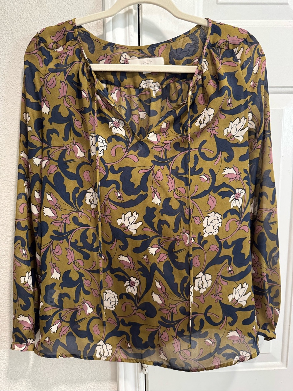 LOFT XS Olive Floral Tie-Detail Blouse with Pink & Navy Accents